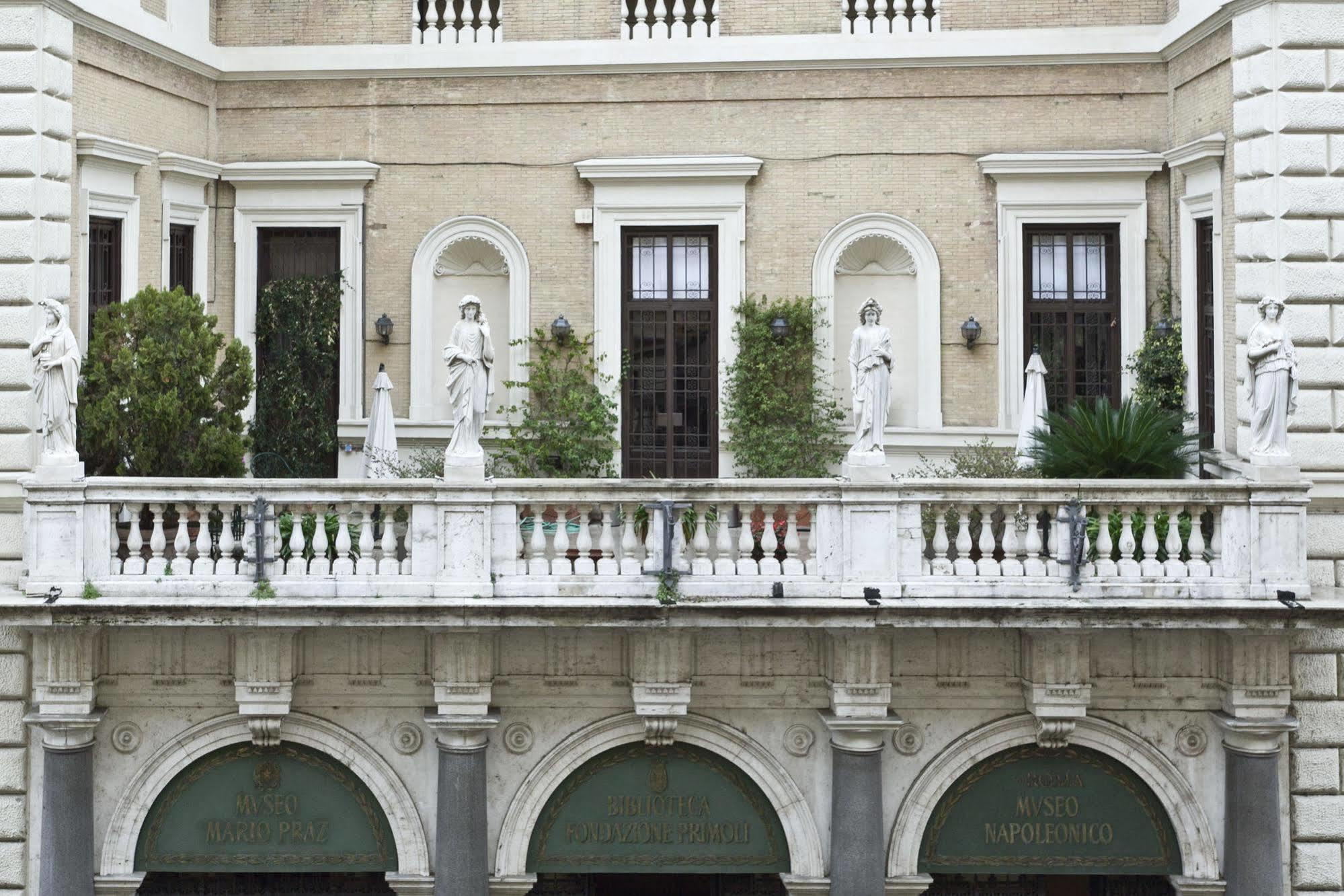 Vanity Hotel Navona Rome Exterior photo